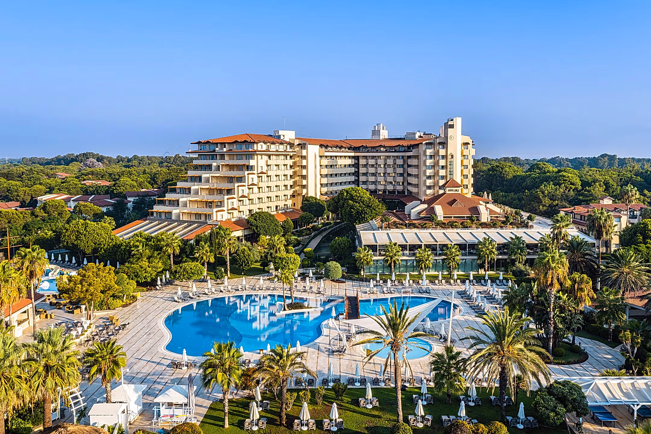 Bellis Deluxe Hotel